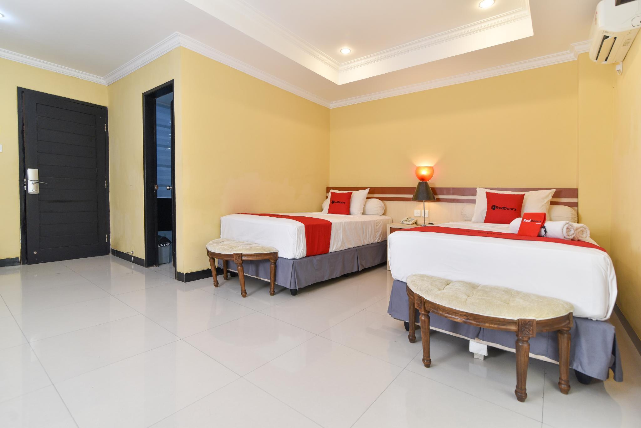 Reddoorz Plus Near Mall Bali Galeria 2 Dempassar Exterior foto