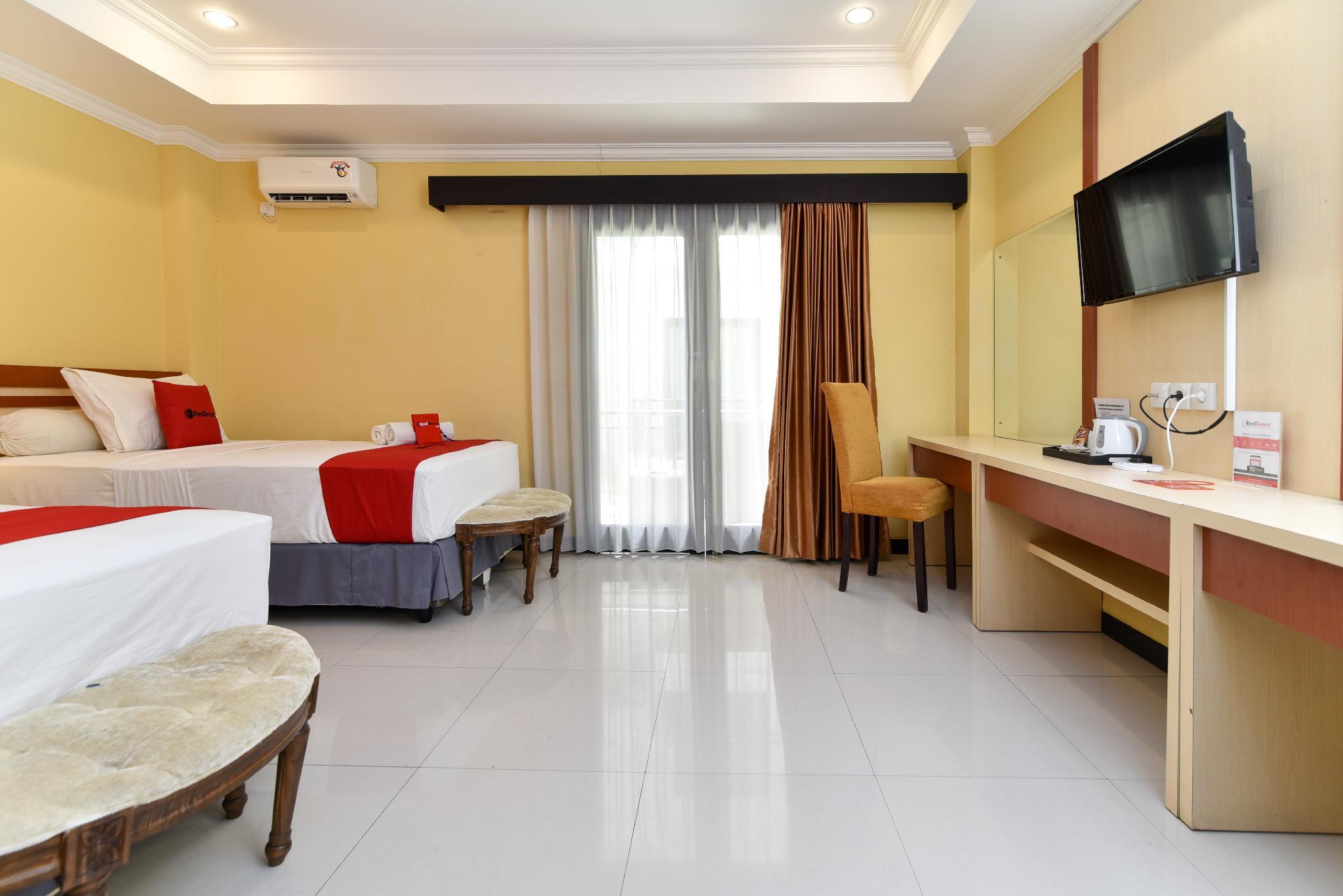 Reddoorz Plus Near Mall Bali Galeria 2 Dempassar Exterior foto